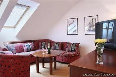 Galerie Royale Отель 4*