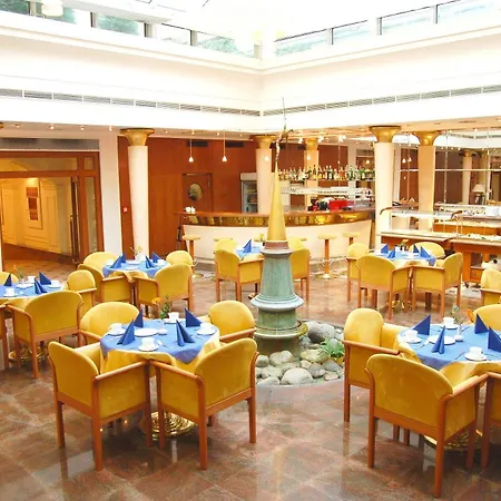 فندق Galerie Royale براغ