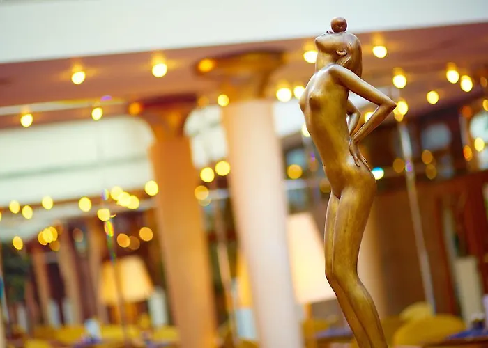 Отель Galerie Royale